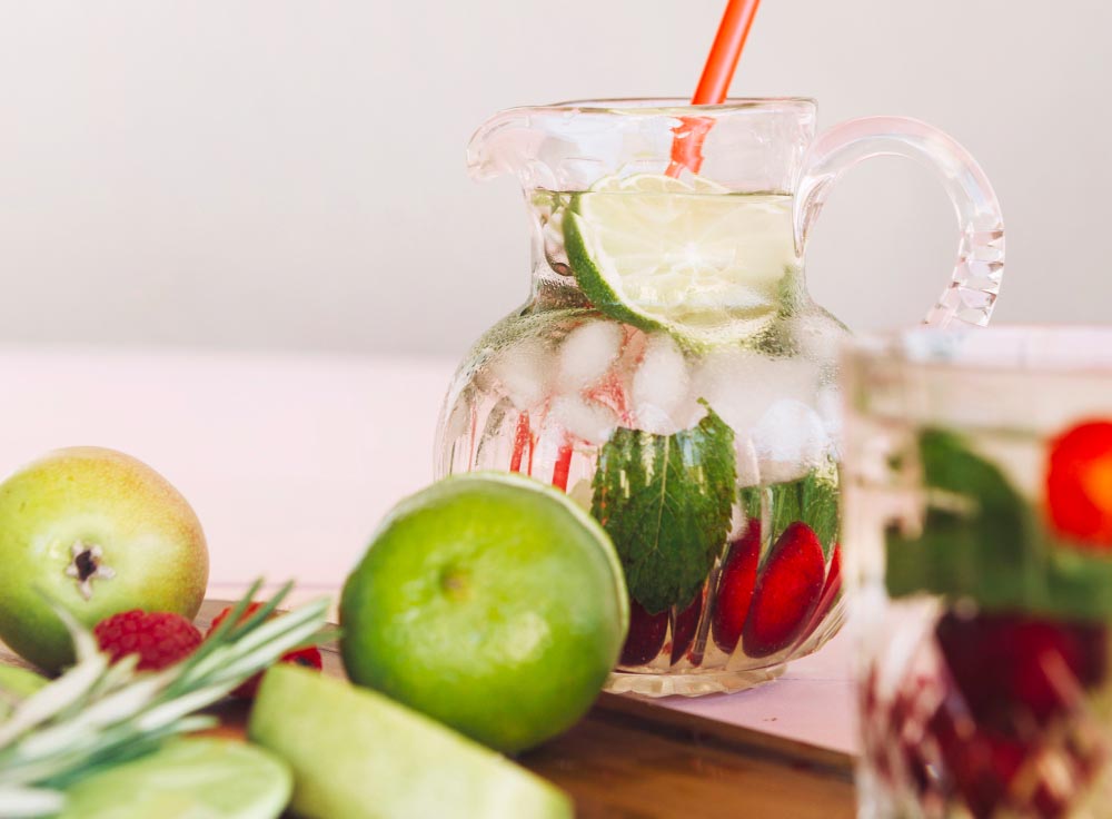 Détox water ou smoothie : quelle boisson estivale pour votre santé ?