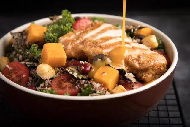 poke bowl au poulet